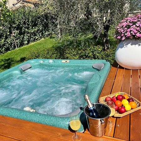Corteviva Bed & Breakfast 4*